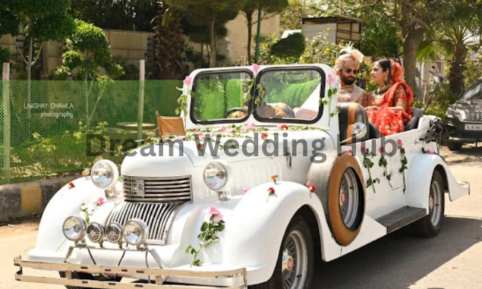 Royal Rides Vintage Wedding Car